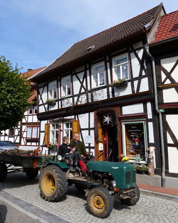 Sonjas Cafe Mit Geschenkestübchen