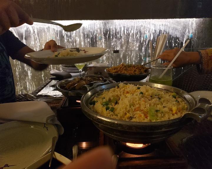 Asian Wok & Sushi