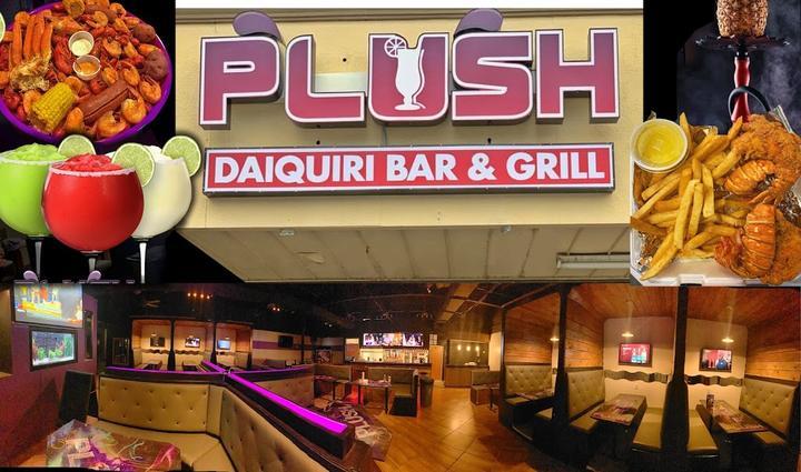 Plusch Bar & Lounge