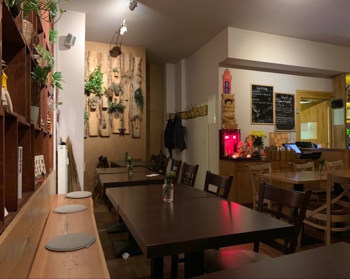 Hum Vegan Cuisine