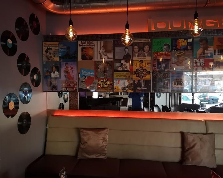Mini Lounge