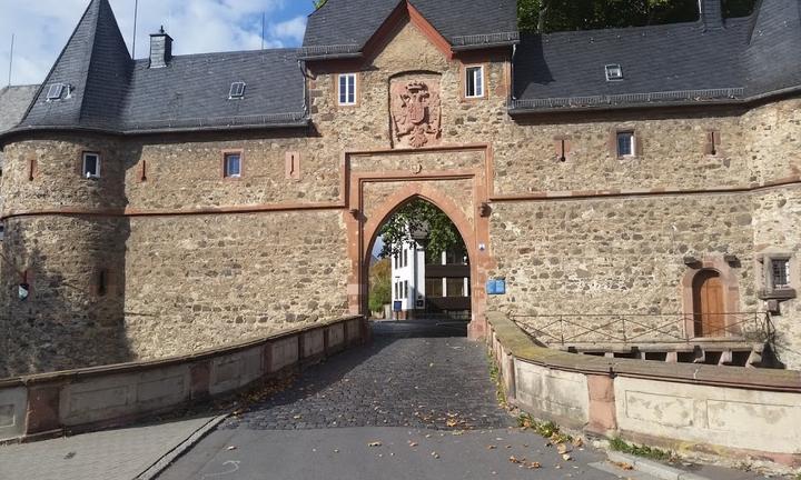 Die Dunkel