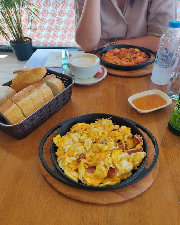 Can Restaurant