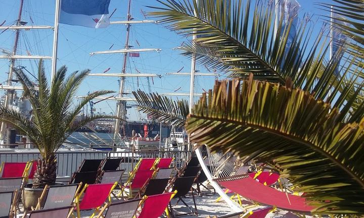 Dock 3 Beachclub