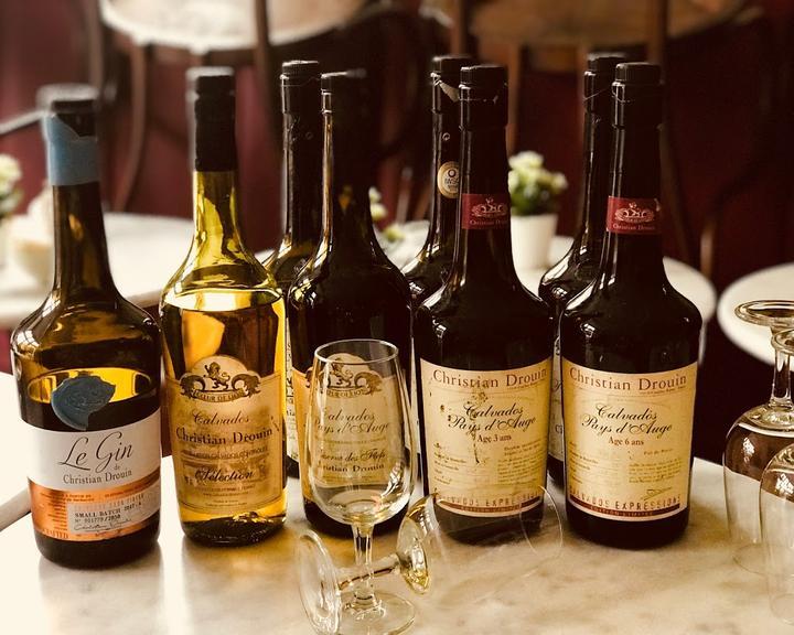 Dietrich's - Café, Bar & Weinbistro