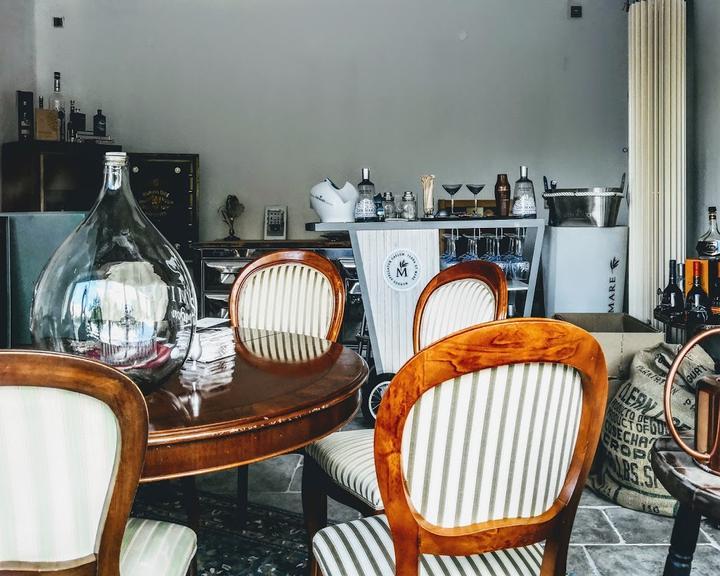 Dietrich's - Café, Bar & Weinbistro