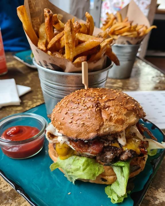 Burger 16/57
