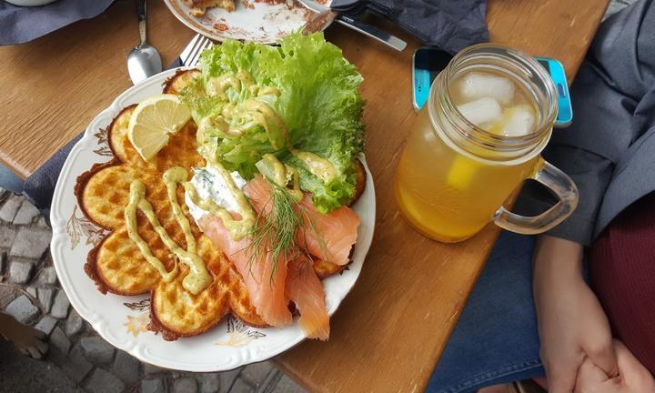 Cafe Lux