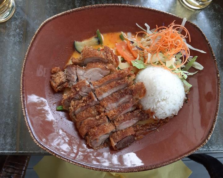 Thai A Dong Sushi Bar