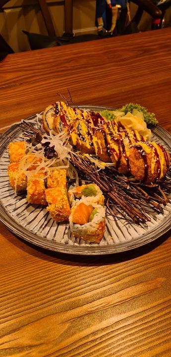 Thai A Dong Sushi Bar