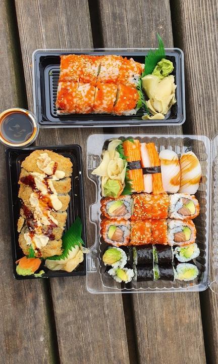 Thai A Dong Sushi Bar