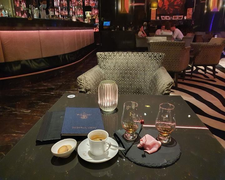 Capella Bar & Cigar Lounge