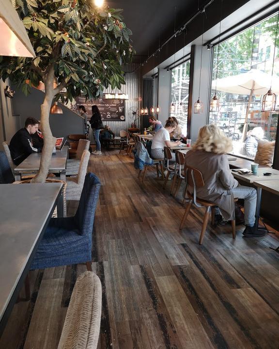 Espresso House - Balzac Coffee