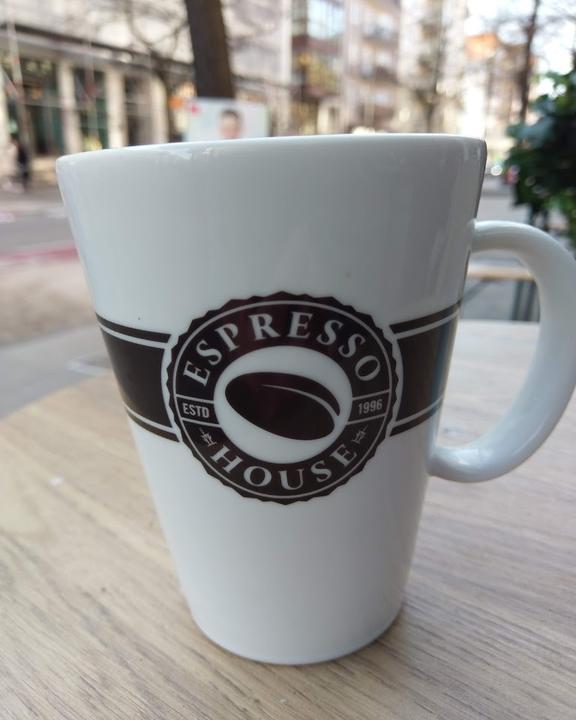 Espresso House - Balzac Coffee