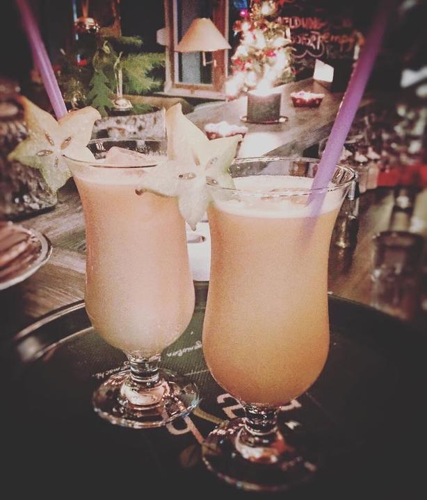 Fredericks Cafe & Bar