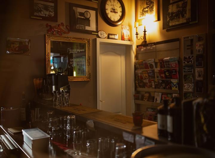 Fredericks Cafe & Bar