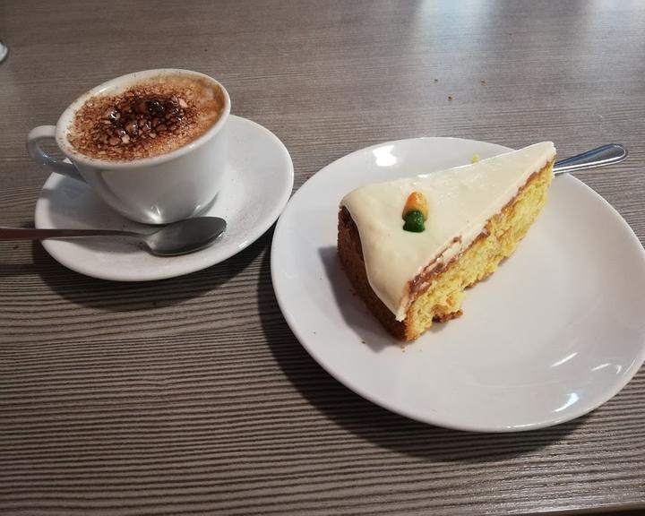 Café Divan Torten