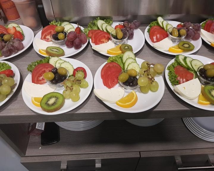 Café Divan Torten