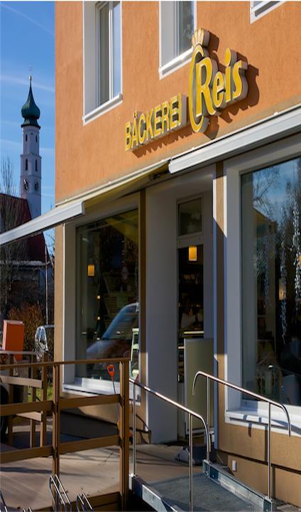 Reis Backerei Konditorei Cafe