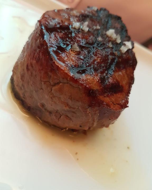 [M]eatery Bar + Restaurant Hamburg