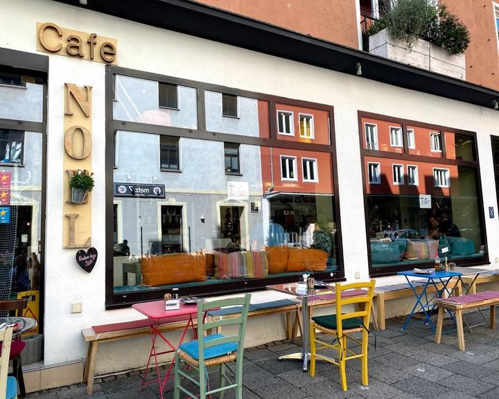 Cafe Noel