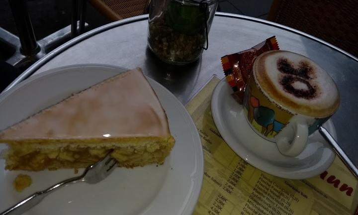 Cafe Braun