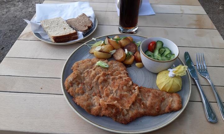 Schnitzelei