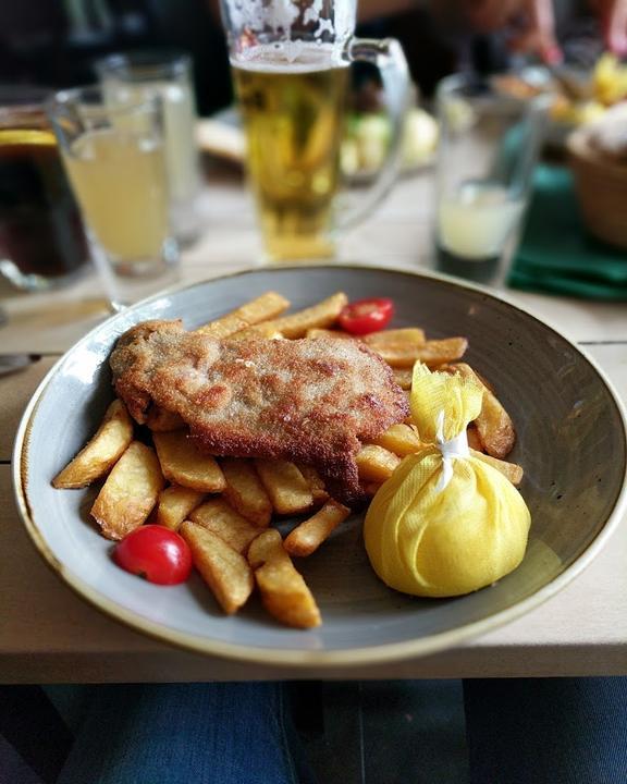 Schnitzelei