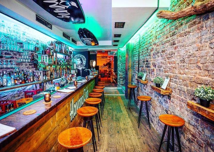 Chapmans Surf & Beach Bar