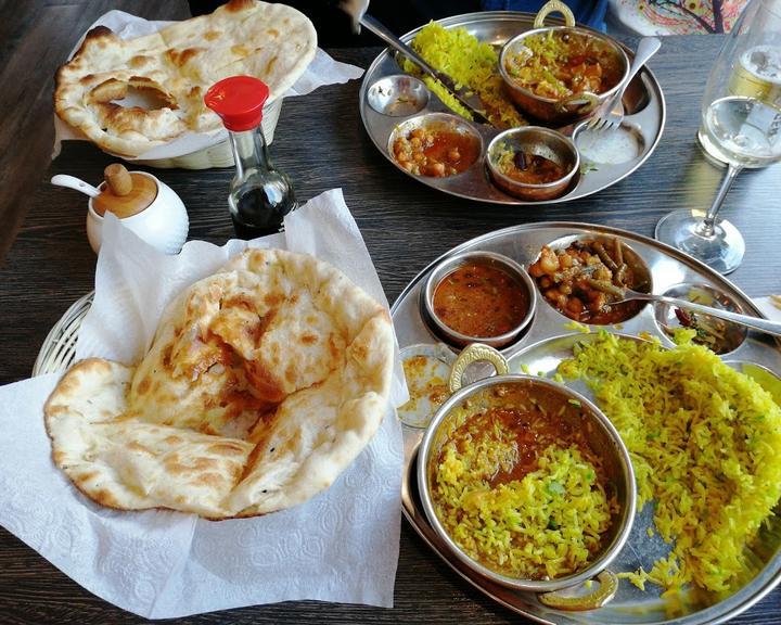 Makalu Kitchen