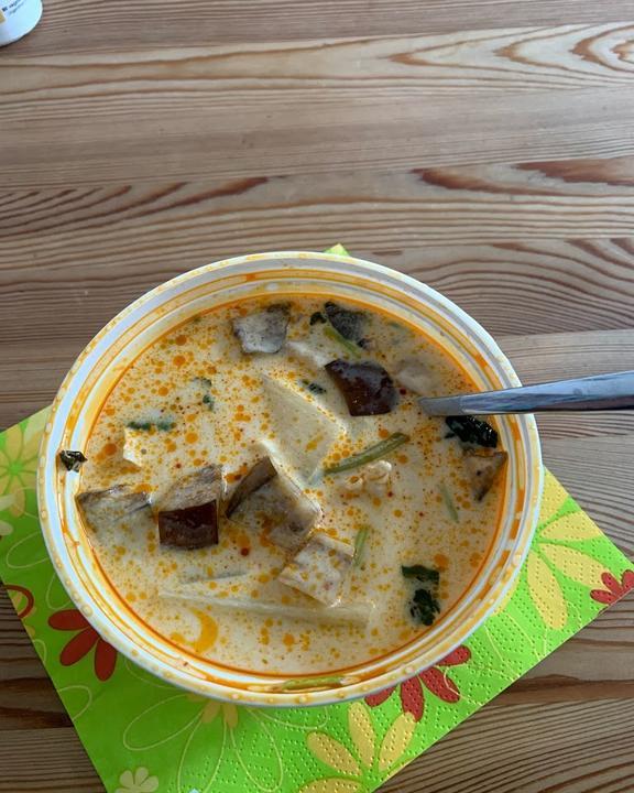 Makalu Kitchen