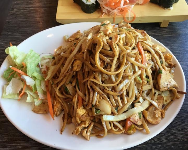 Makalu Kitchen