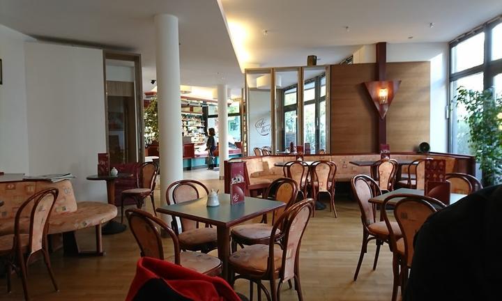 Cafe Thiel