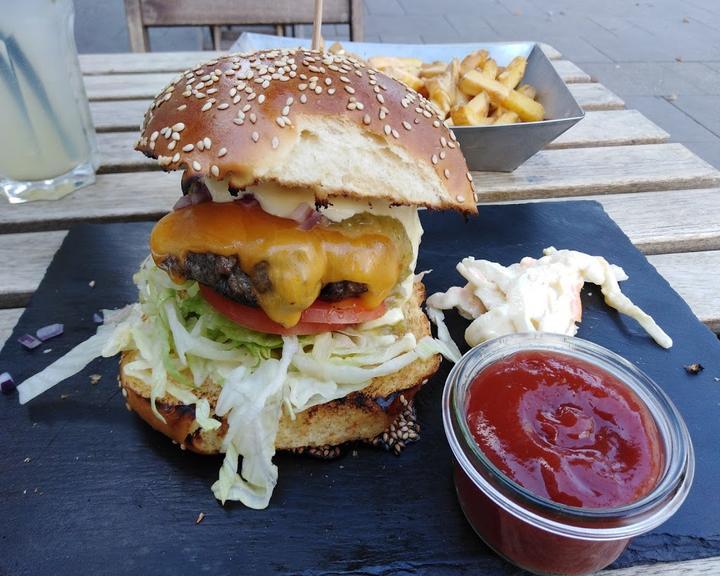 Most Wanted Burger
