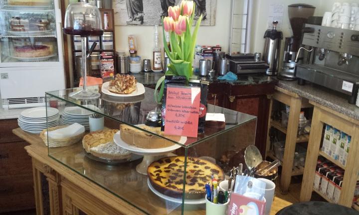 Cafe Behring