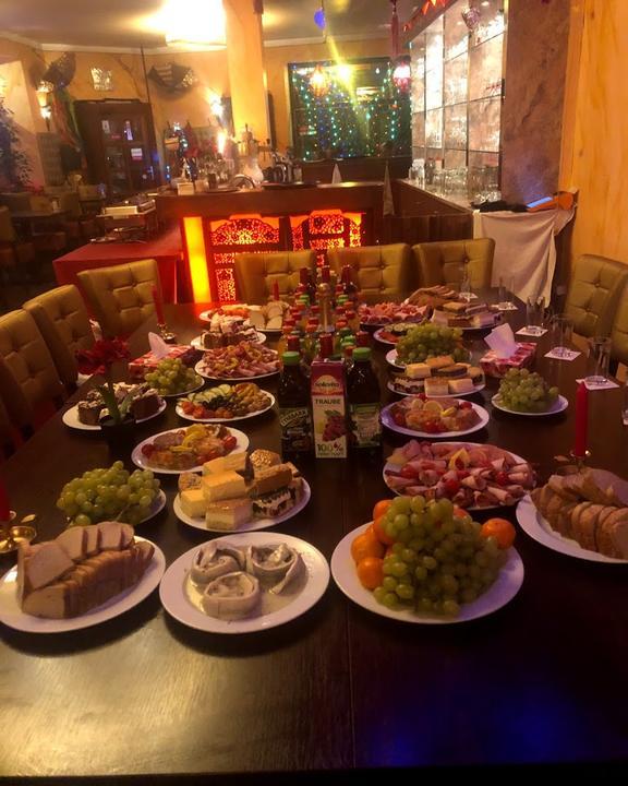 Tandoori Palace