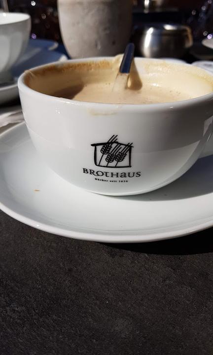 BrotHaus Café
