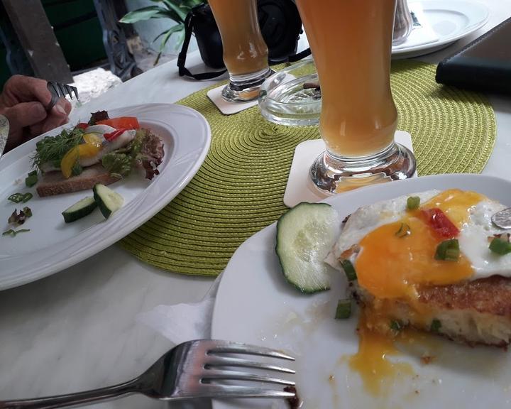 Hotel-Restaurant " Zum Schloss "