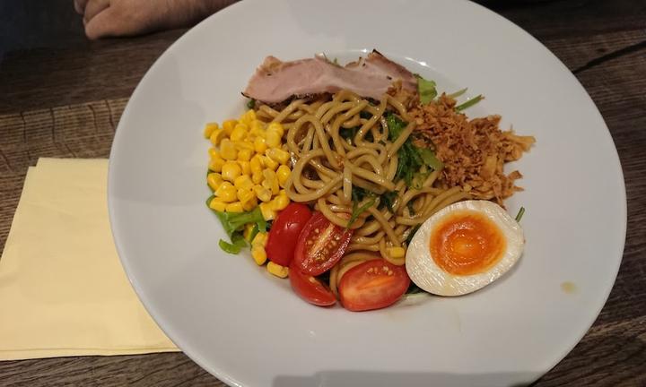 JEN - Japanische Ramen-Kuche