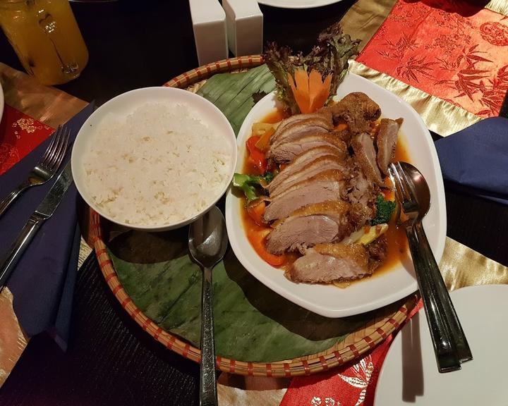 Dong Kinh Gourmet