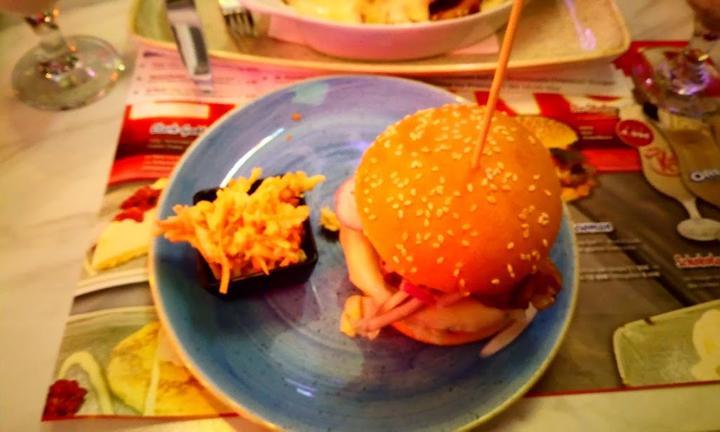 Burger Lounge