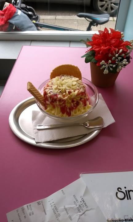 Simons Eis Eiscafe