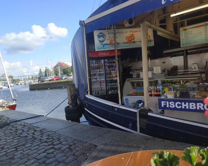 Flipper - Das Raucherschiff