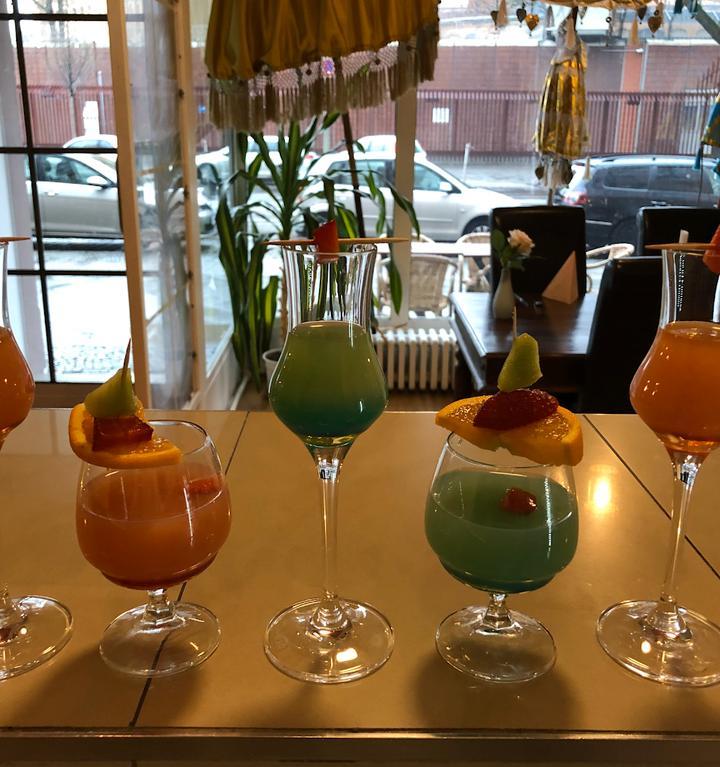 Yogi Restaurant