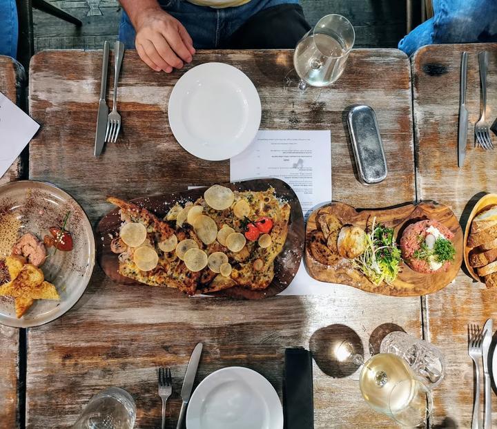 Hoiz Neo - Brasserie