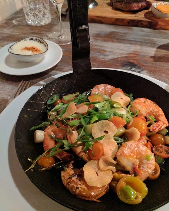 Hoiz Neo - Brasserie
