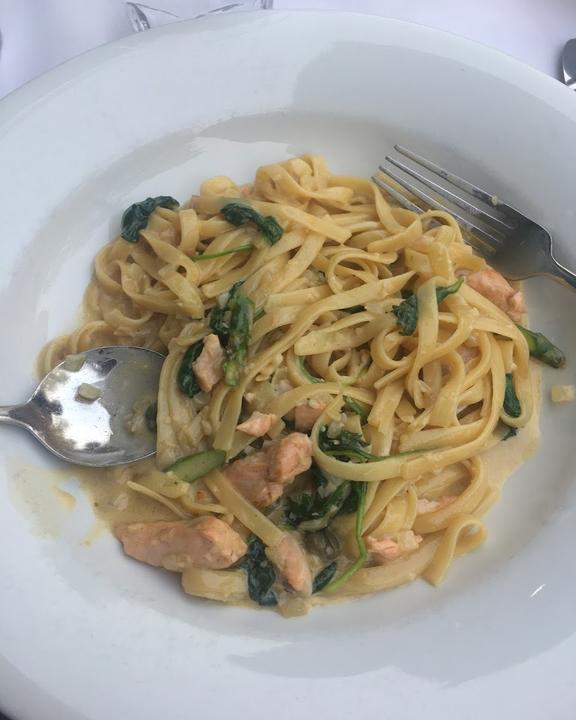 Bella Vista Restaurant & Bistro