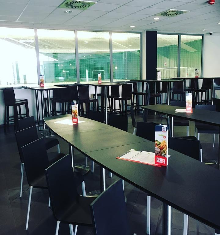 10Pin Bowling Restaurant