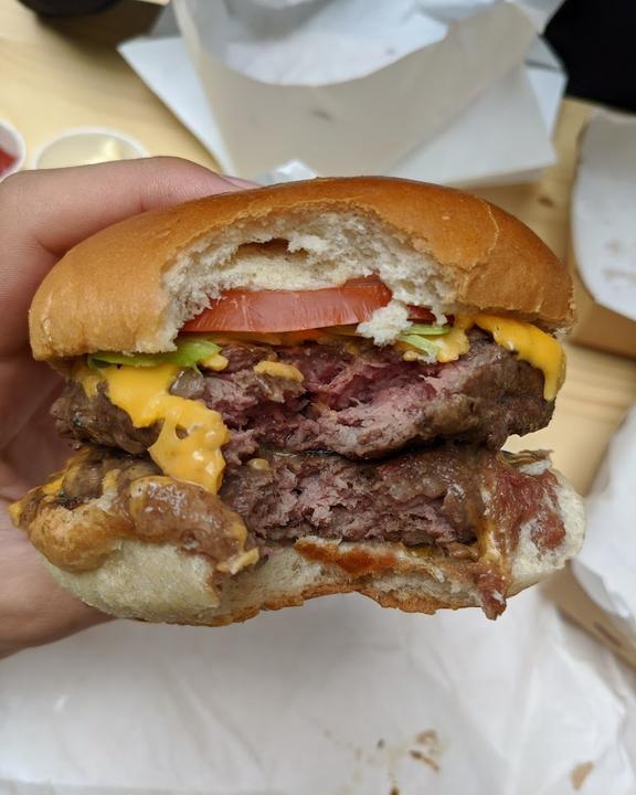 Tommi's Burger Joint, Kudamm