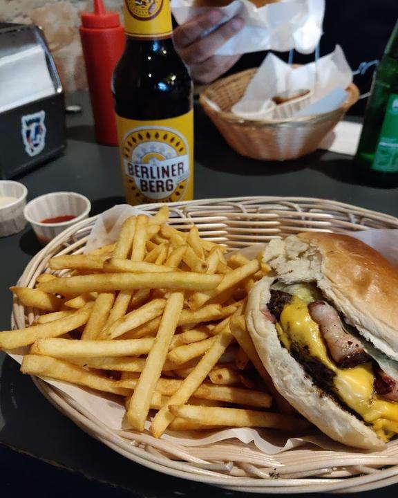 Tommi's Burger Joint, Kudamm